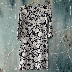 MAHI GOLD Navy and White Floral 3/4 sleeve dress